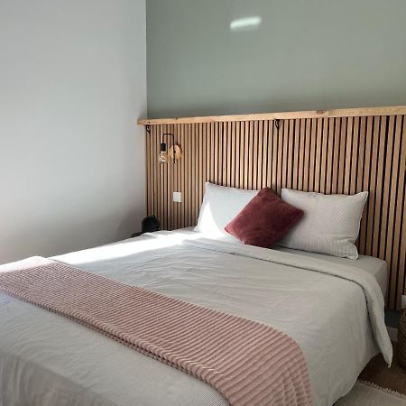 Charming Appartement In The Heart Of Barcelona Exterior photo