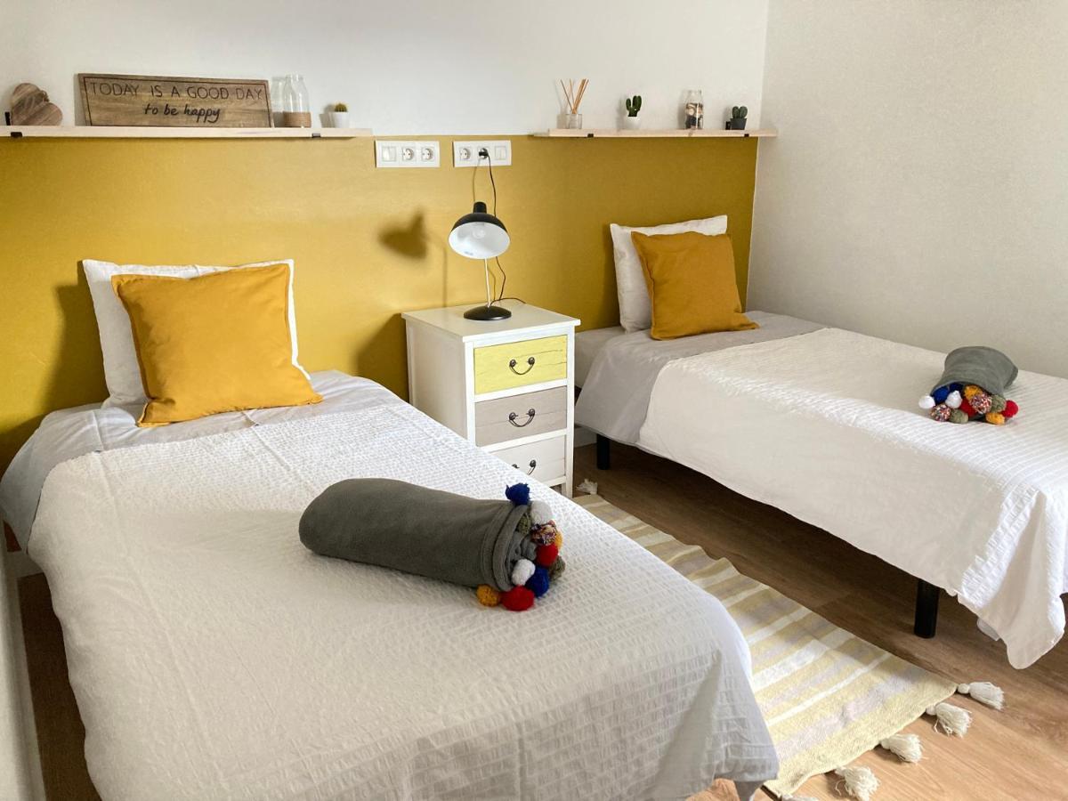 Charming Appartement In The Heart Of Barcelona Exterior photo
